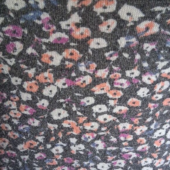 💫💫💫MUDD Floral Long Sleeve Top Size Medium - Picture 2 of 4